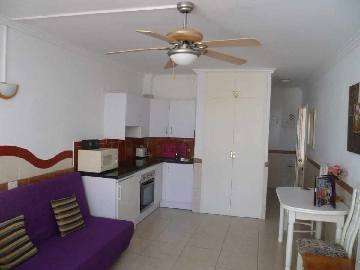 Elana Apartment With Free Wifi กอสตา เดล ซิเลนซิโอ ภายนอก รูปภาพ