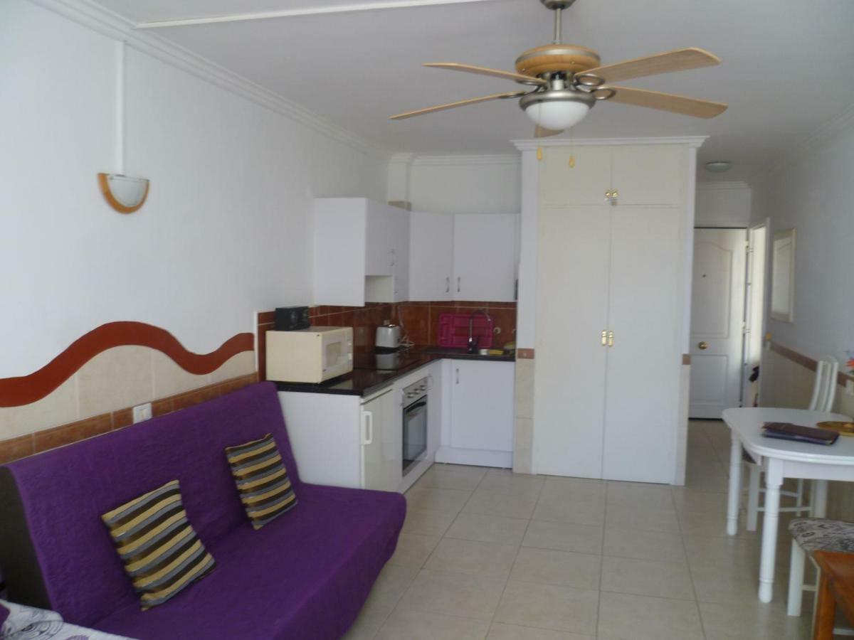 Elana Apartment With Free Wifi กอสตา เดล ซิเลนซิโอ ภายนอก รูปภาพ